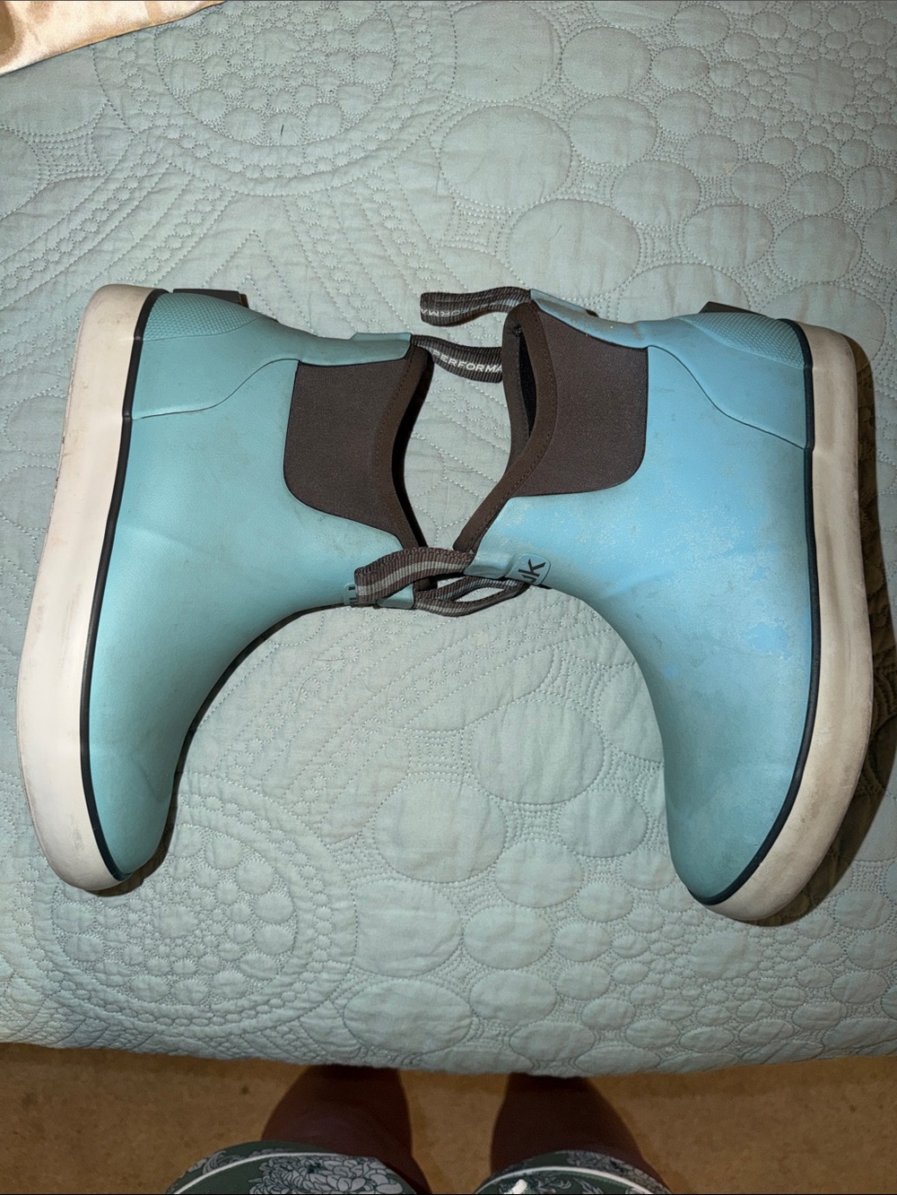 Huk Light Aqua Slip-On Waterproof Chelsea Boots - Picture 4 of 5